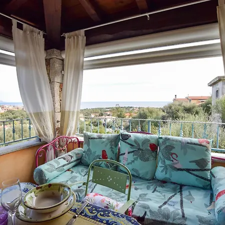 Cozy In With House Sea View Hébergement de vacances Budoni
